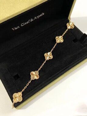 ✨Van Cleef & Arpels Bracelet